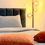 Kvartal Delux, Parking, Apartmán Tartu