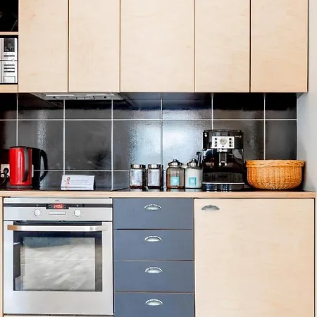 Apartment Kvartal Delux, Parking,