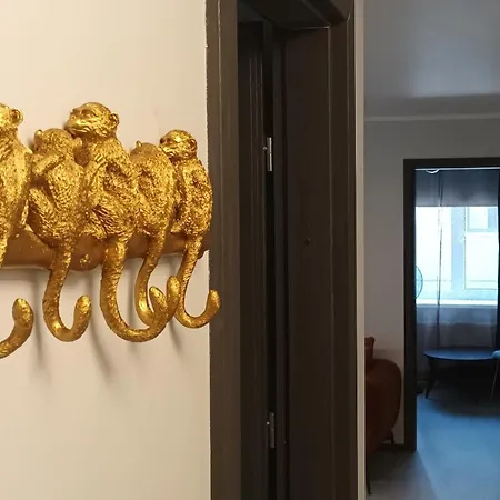 Kvartal Delux, Parking, *