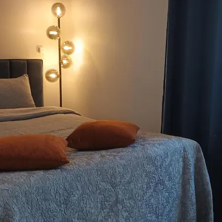 Kvartal Delux, Parking,