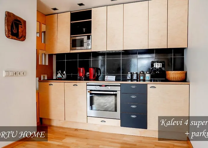 Kvartal Delux, Parking, *