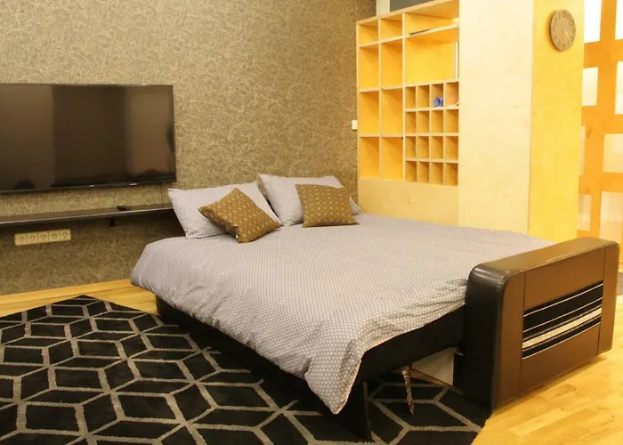 Kvartal Delux, Parking,